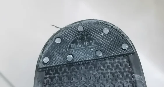 Shoe-Tack-Nails1